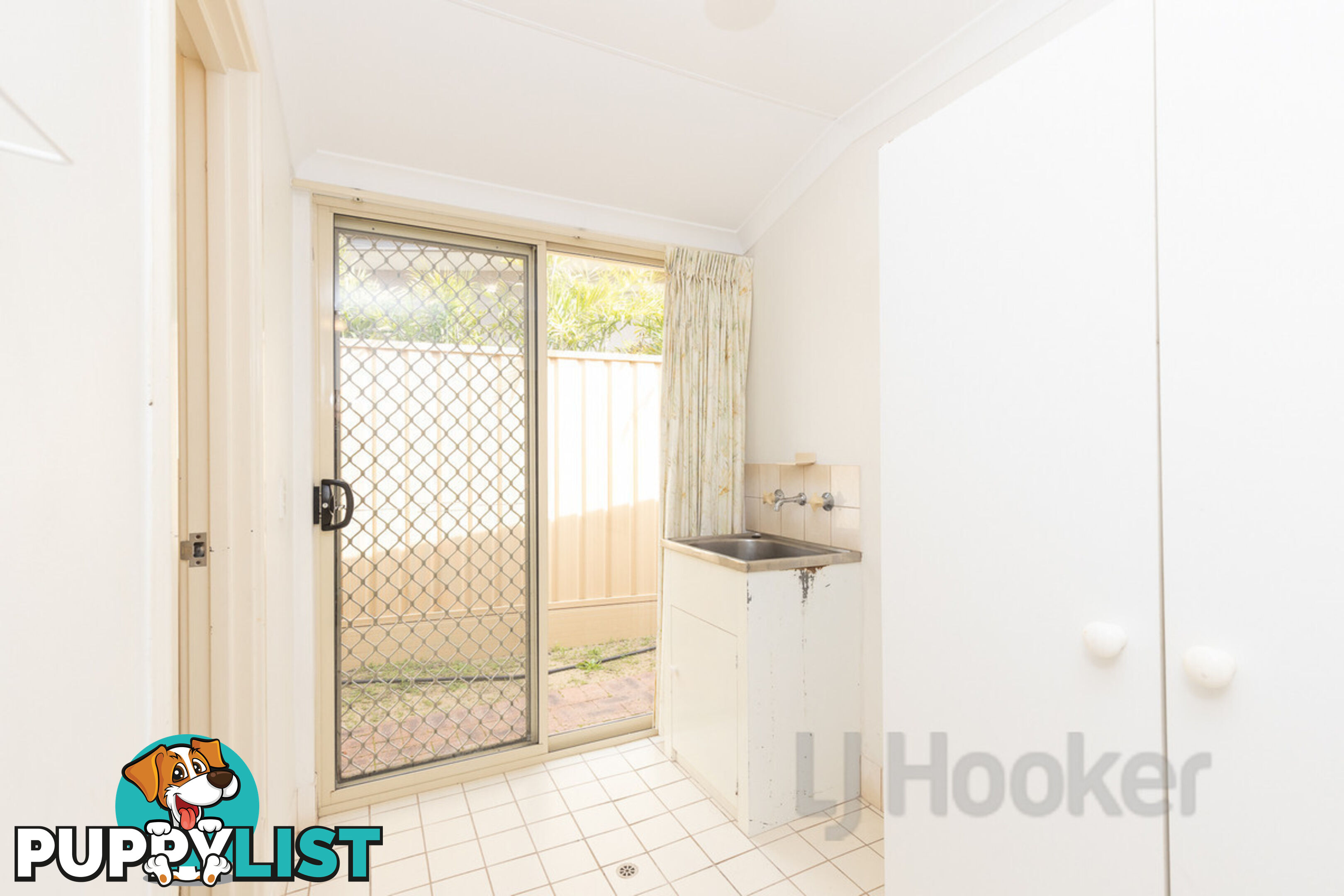 21 Cuvier Place SAN REMO WA 6210