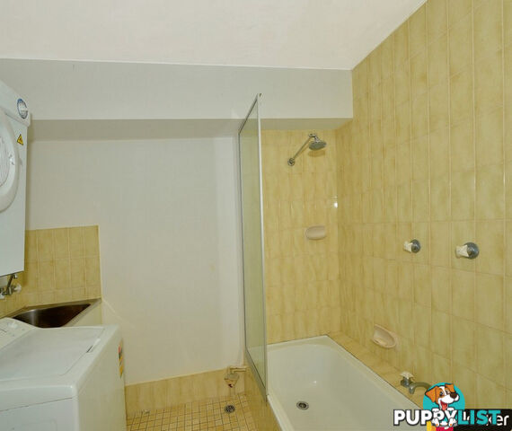 31/6A Valley Road HALLS HEAD WA 6210