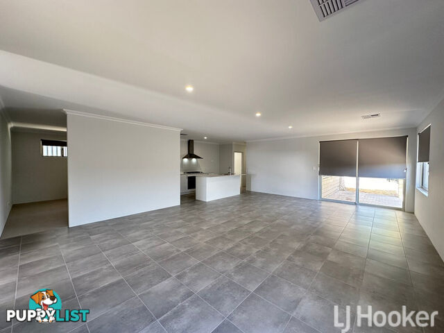 39 Sarasota Loop MADORA BAY WA 6210