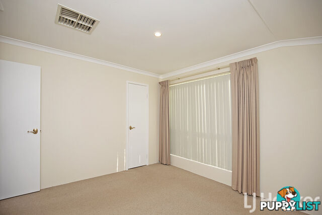 35 Casuarina Drive HALLS HEAD WA 6210