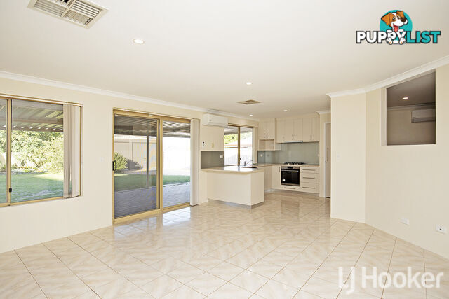 35 Casuarina Drive HALLS HEAD WA 6210