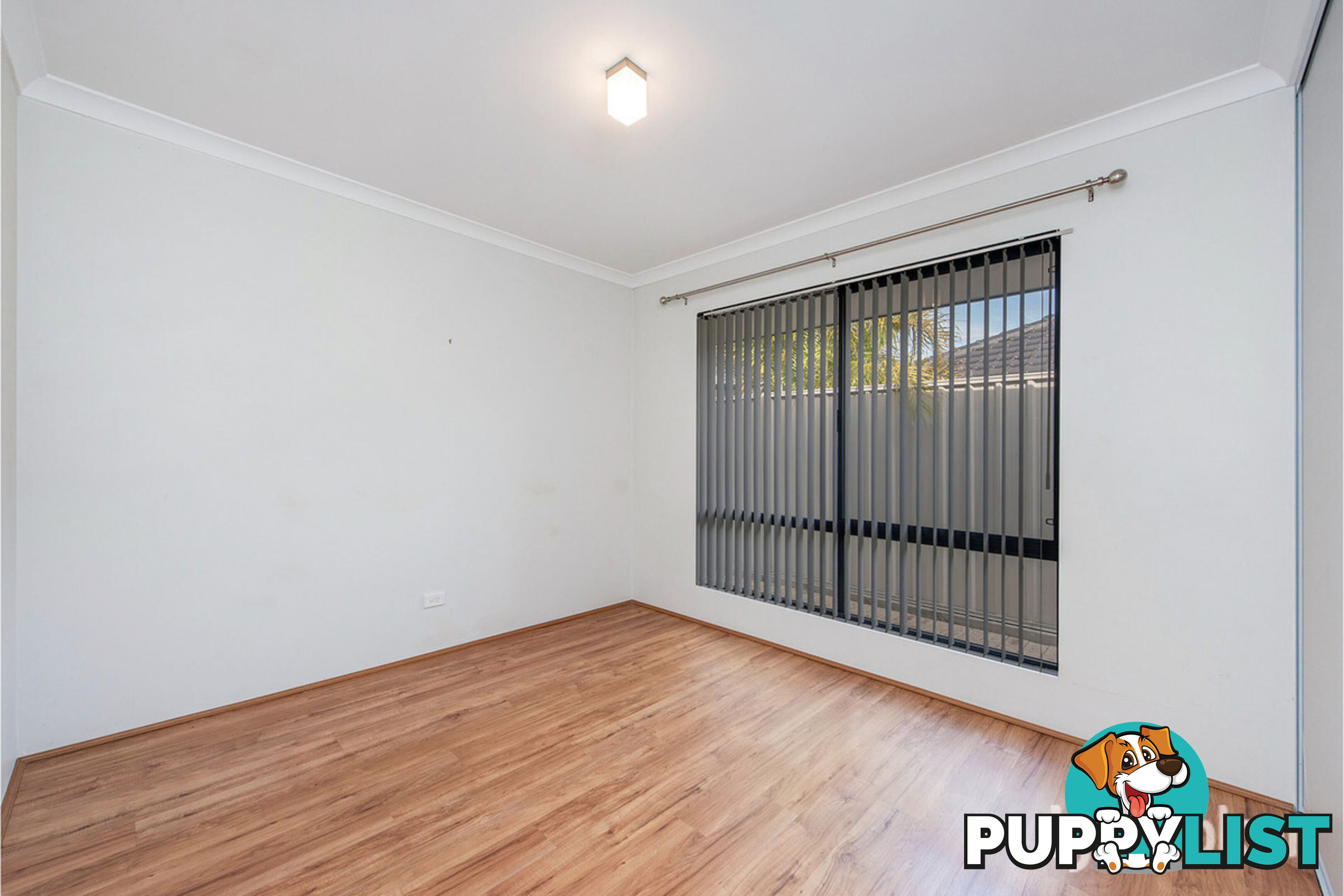 74B Leslie Street DUDLEY PARK WA 6210