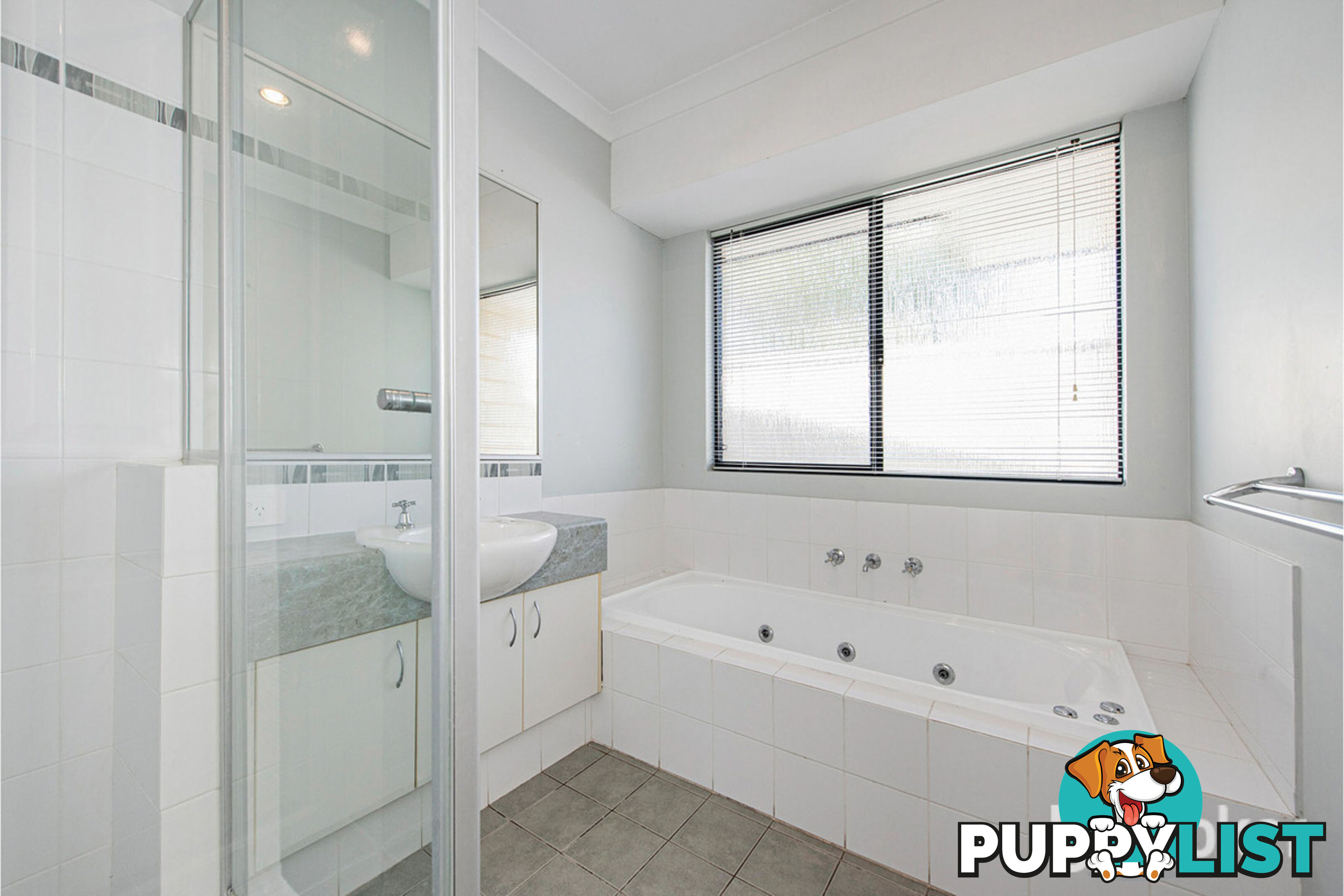 74B Leslie Street DUDLEY PARK WA 6210