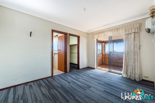 5 Kilkenny Gardens HALLS HEAD WA 6210