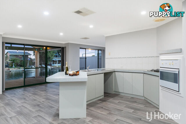 35 Allambi Way SOUTH YUNDERUP WA 6208