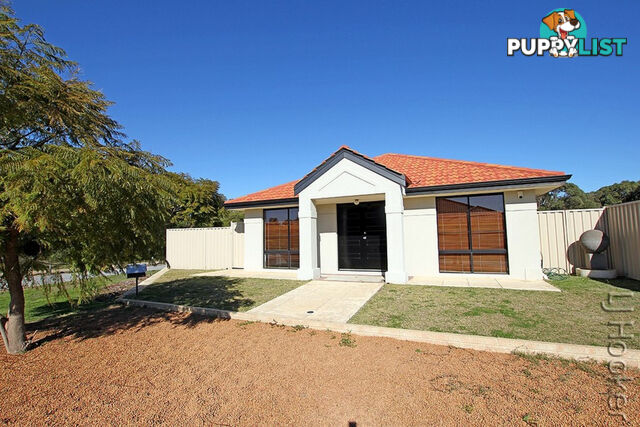 16 Eliza Pass MADORA BAY WA 6210