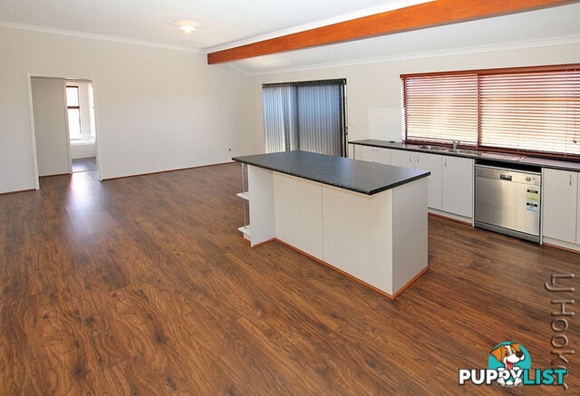 16 Eliza Pass MADORA BAY WA 6210