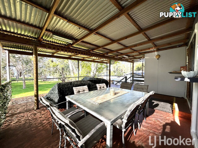 4 Durham Crescent DAWESVILLE WA 6211
