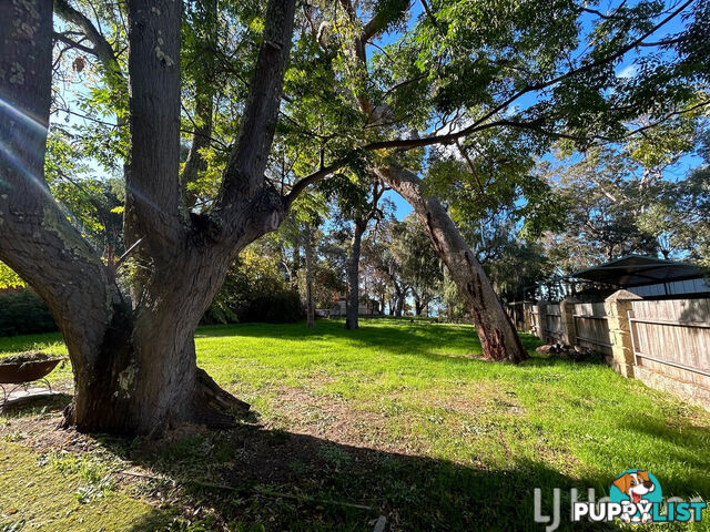 4 Durham Crescent DAWESVILLE WA 6211