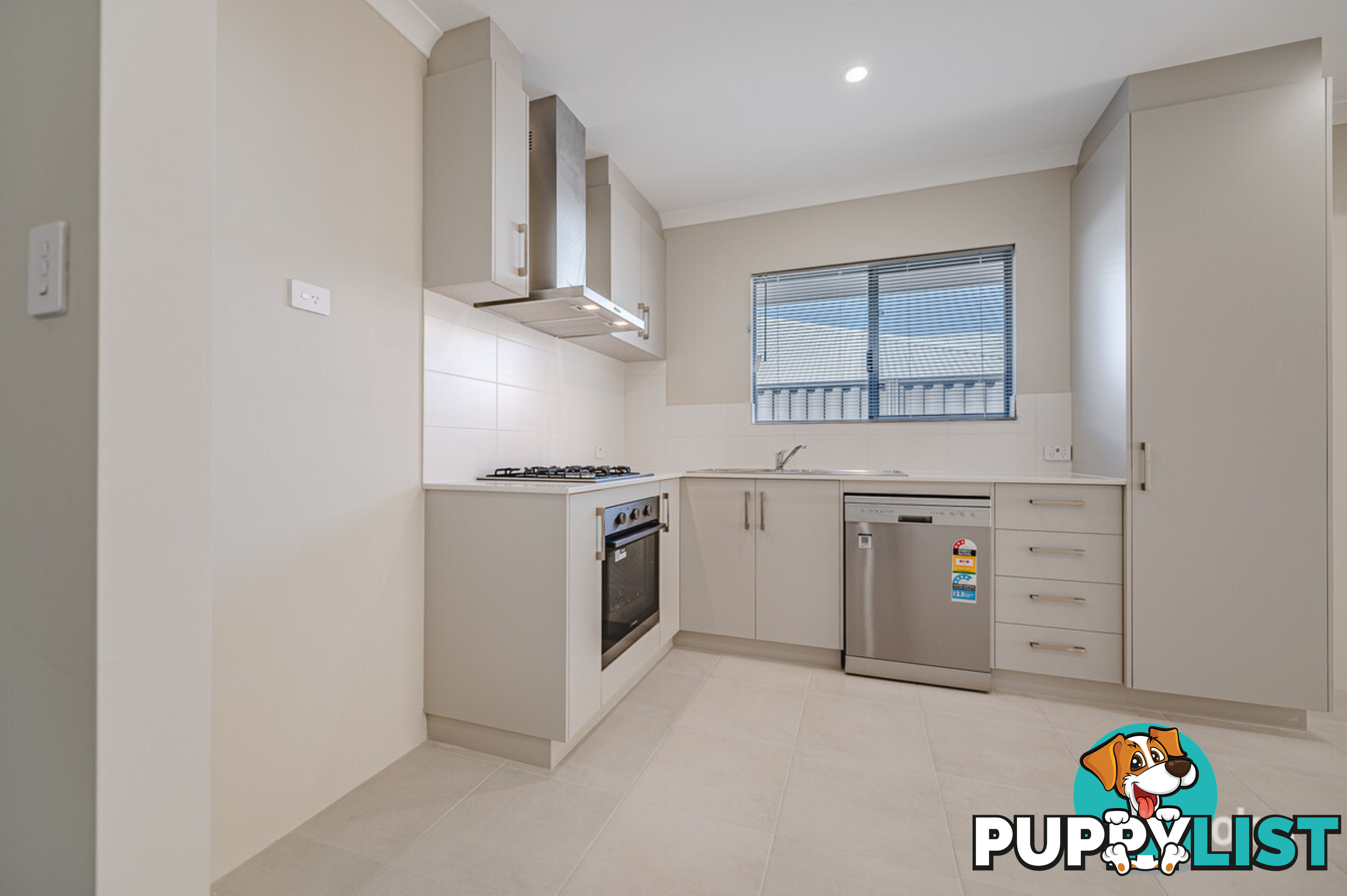 B/7 Lauderdale Road MADORA BAY WA 6210