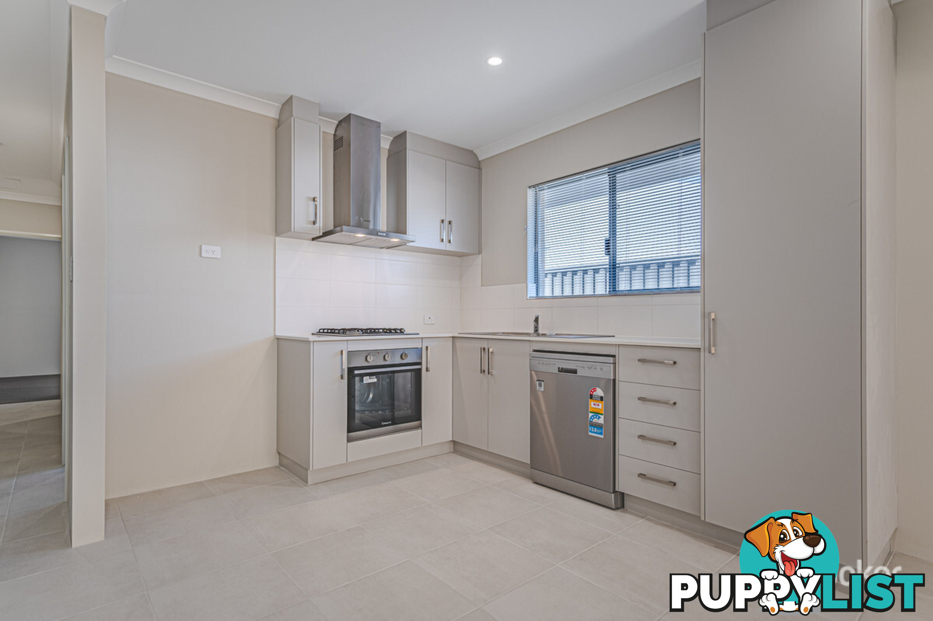 B/7 Lauderdale Road MADORA BAY WA 6210