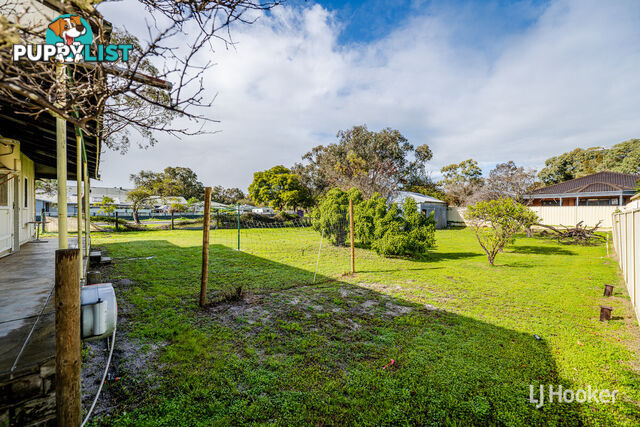 136 Banksia Terrace SOUTH YUNDERUP WA 6208