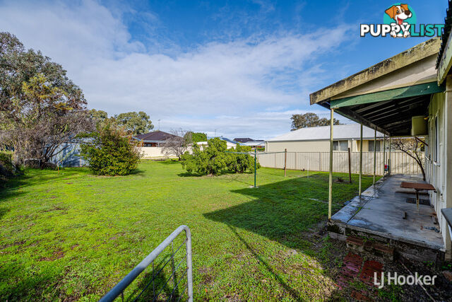 136 Banksia Terrace SOUTH YUNDERUP WA 6208