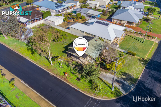 136 Banksia Terrace SOUTH YUNDERUP WA 6208