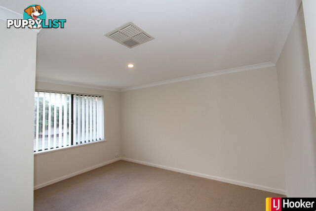 8 Abbeytown Circle WAIKIKI WA 6169