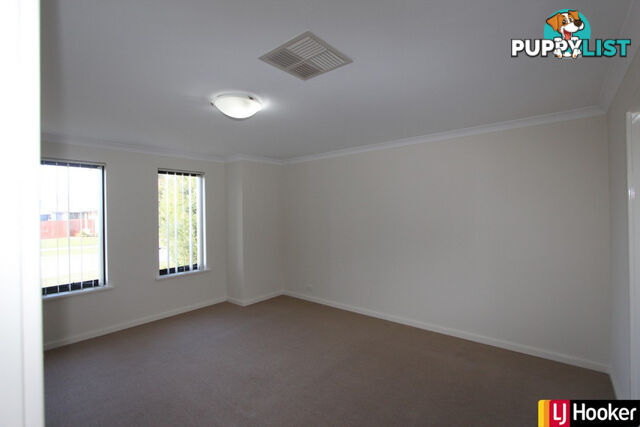 8 Abbeytown Circle WAIKIKI WA 6169