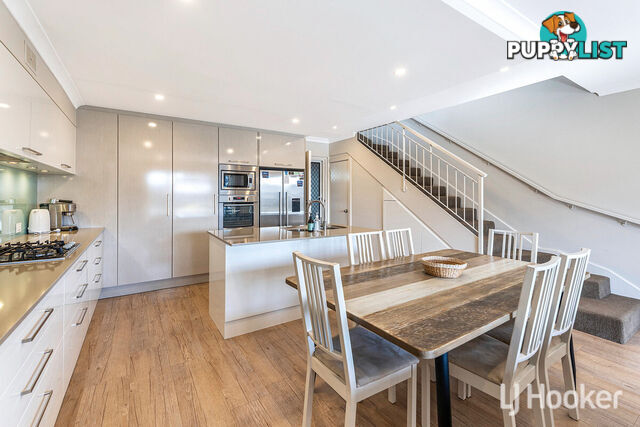 22/20 Apollo Place HALLS HEAD WA 6210