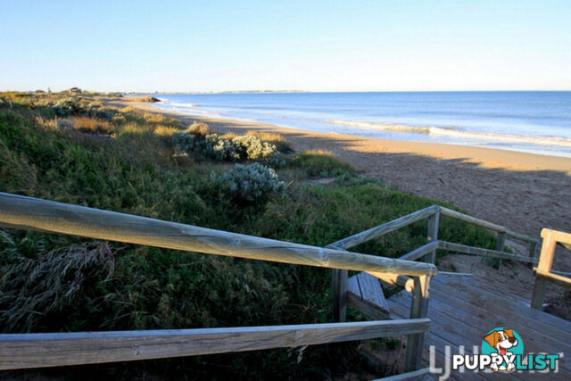 8 Cabrillo Road MADORA BAY WA 6210