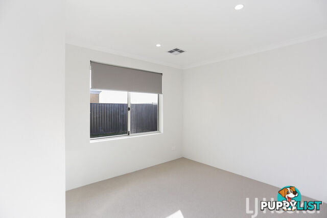 8 Cabrillo Road MADORA BAY WA 6210