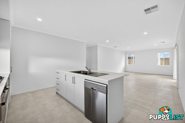 82 Dandaragan Drive DAWESVILLE WA 6211