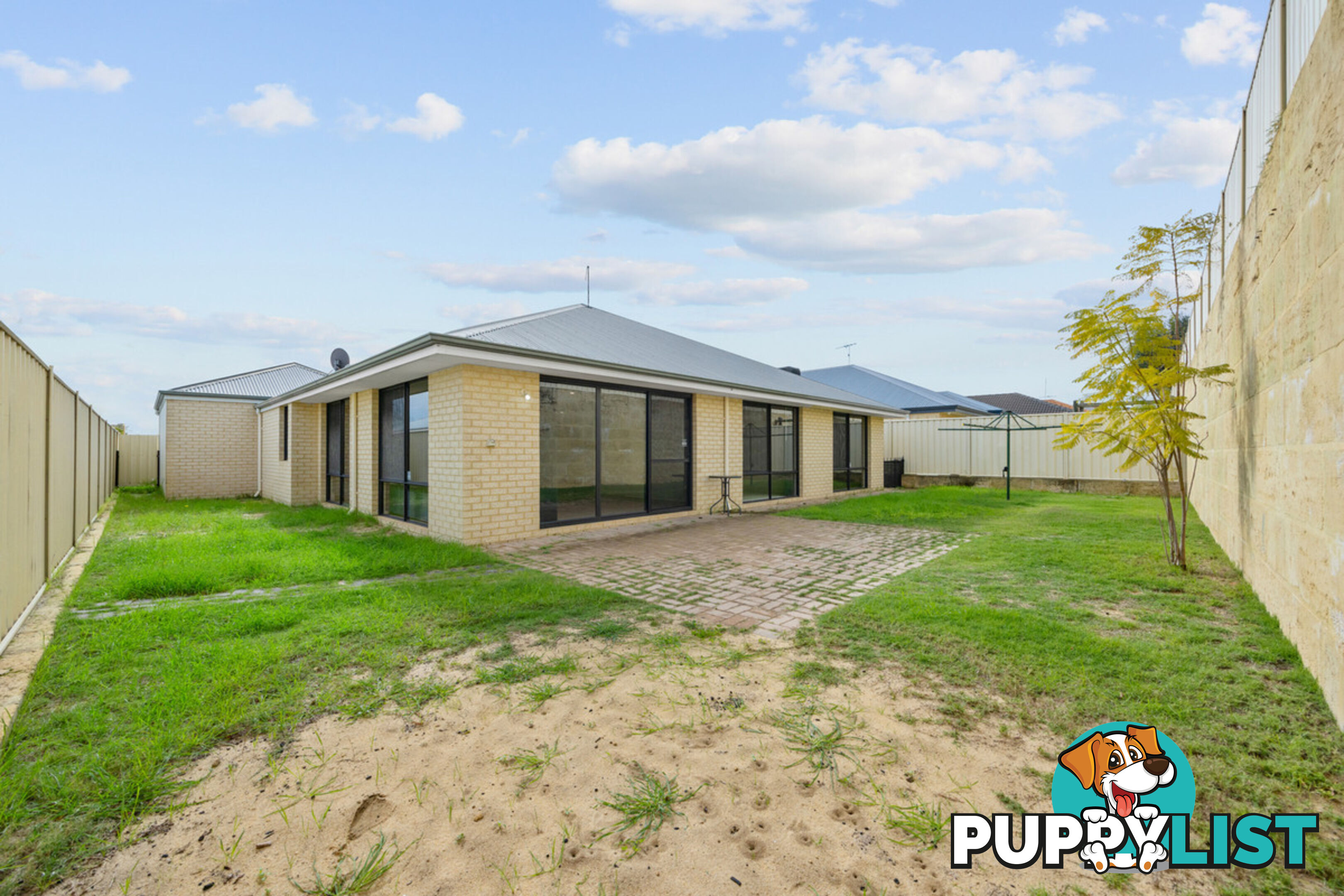 16 Cawana Parkway LAKELANDS WA 6180