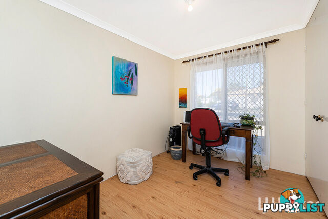 37 Silvertop Avenue HALLS HEAD WA 6210