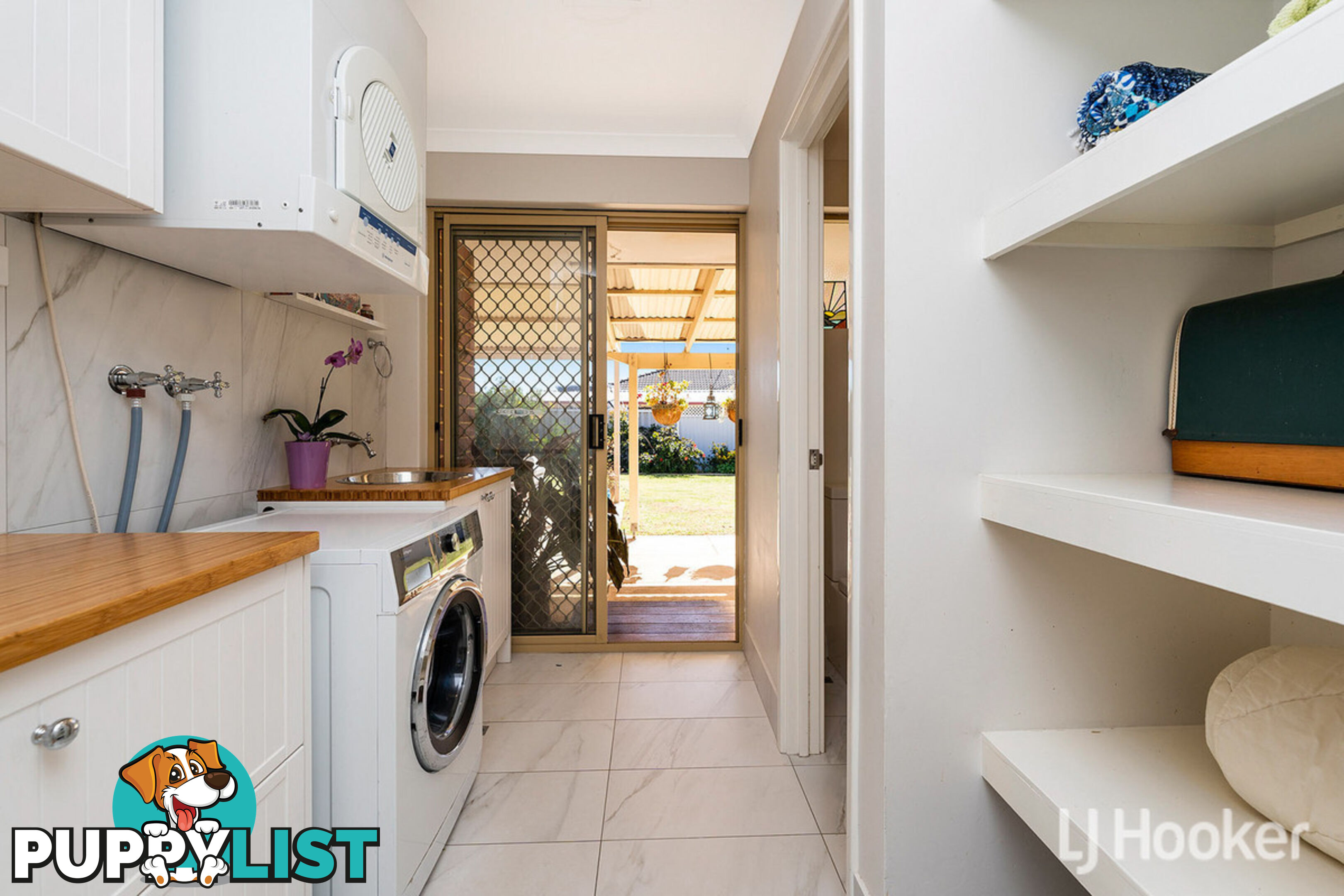 37 Silvertop Avenue HALLS HEAD WA 6210