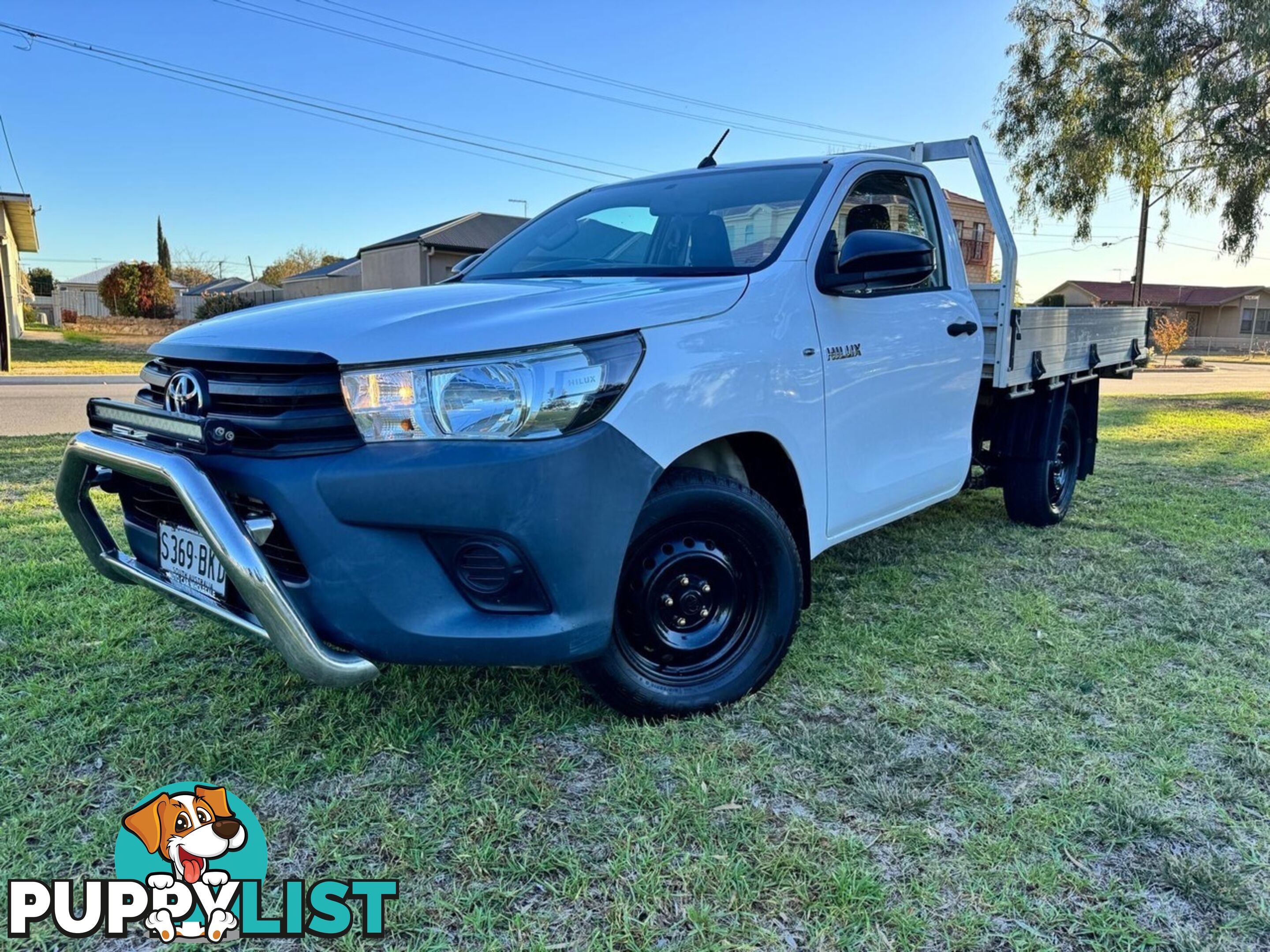 2016 TOYOTA HILUX WORKMATE TGN121R CAB CHASSIS