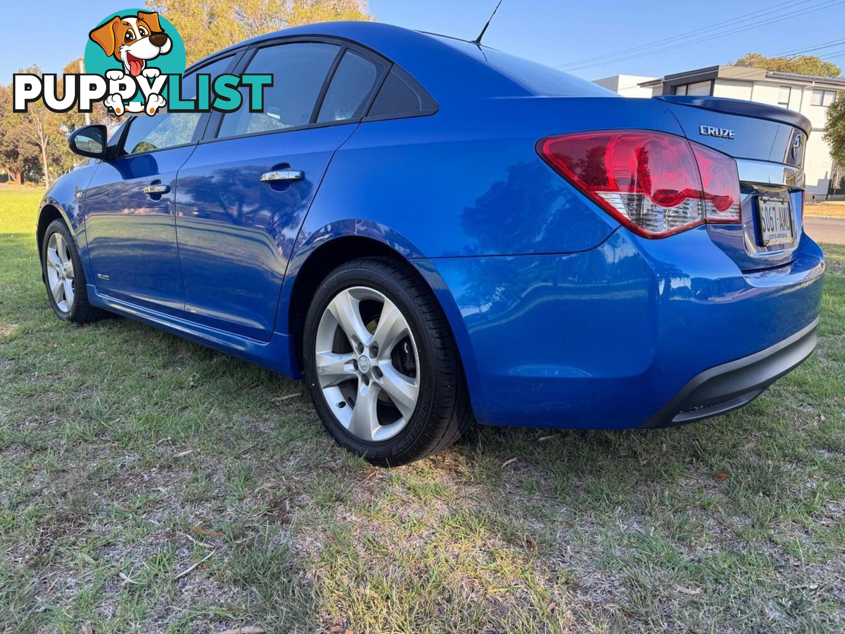 2011 HOLDEN CRUZE SRI V JH MY12 SEDAN