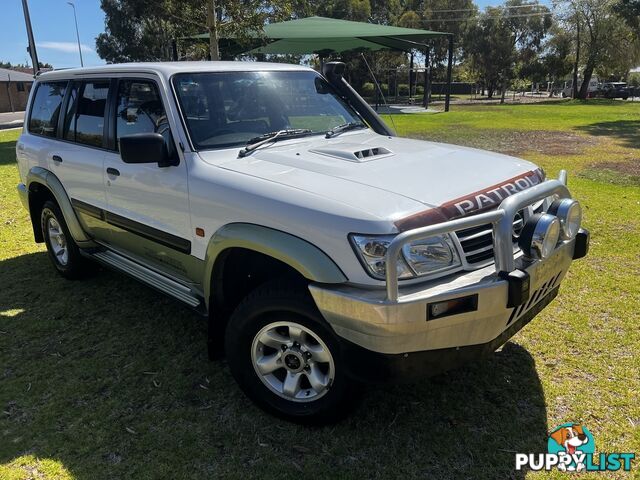 2002 NISSAN PATROL ST (4X4) GU III WAGON