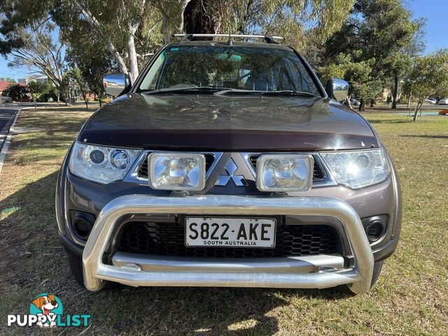 2011 MITSUBISHI CHALLENGER LS (5 SEAT) (4X4) PB MY11 WAGON