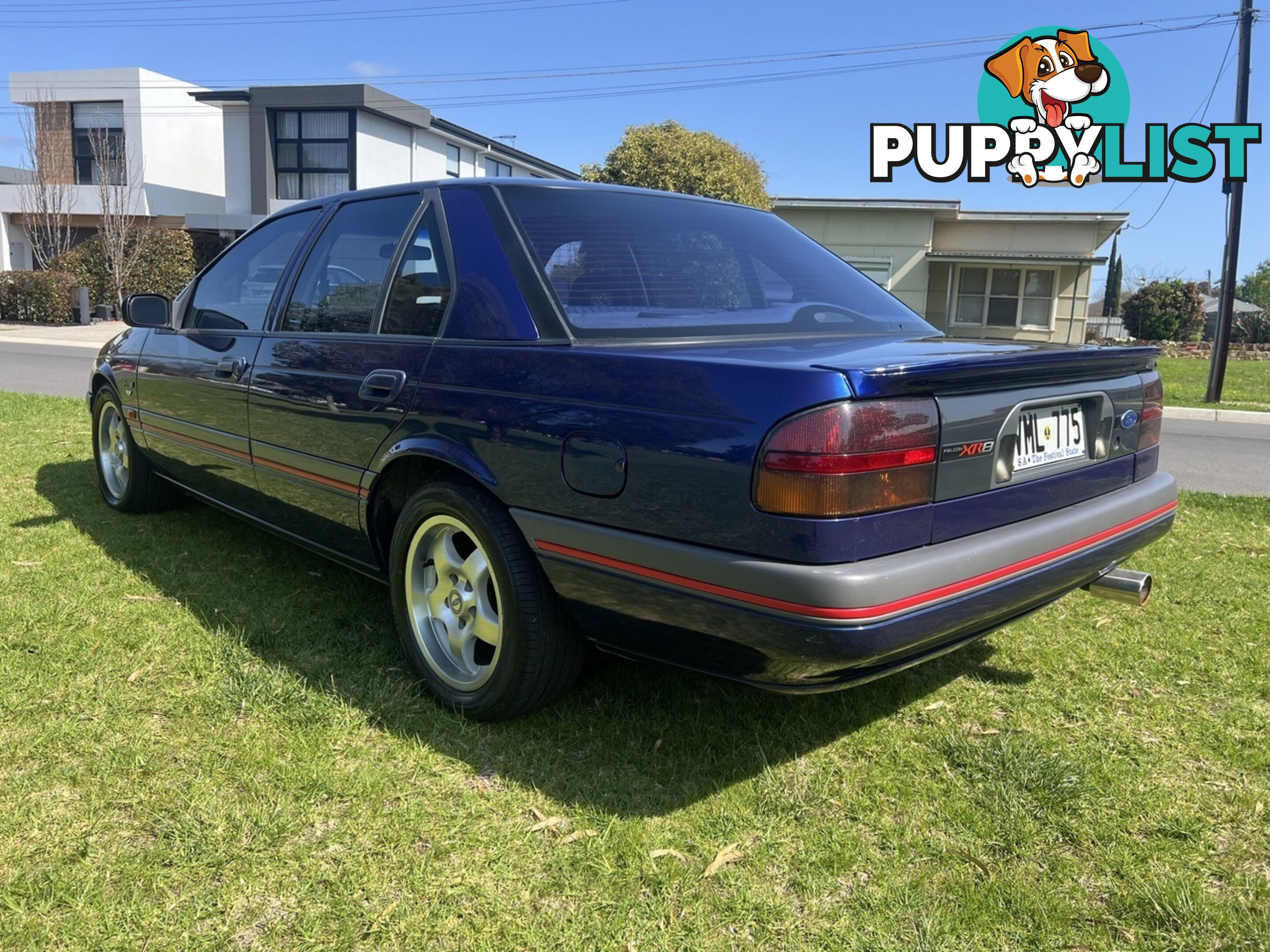 1993 FORD FALCON S XR8 ED SEDAN