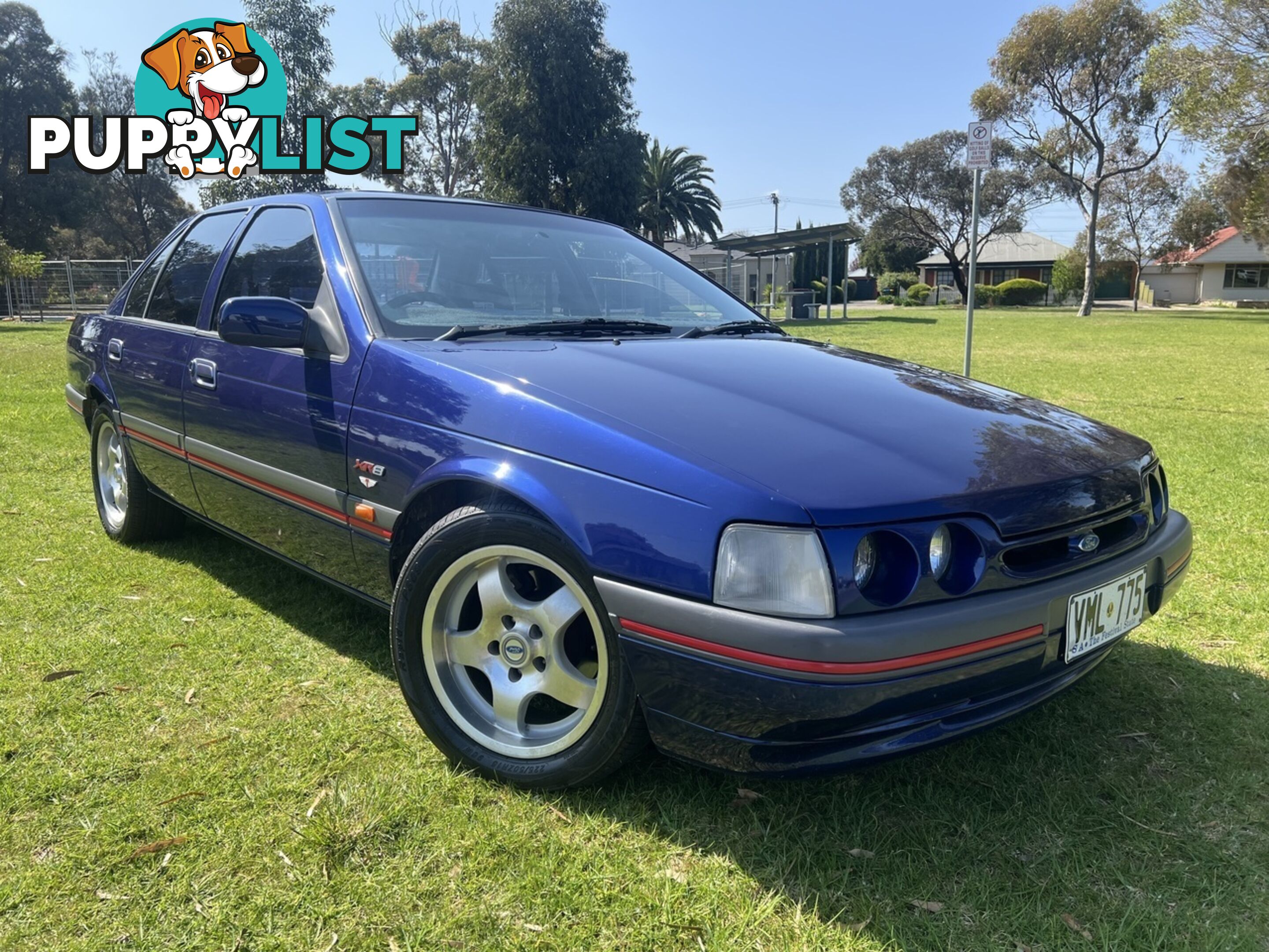 1993 FORD FALCON S XR8 ED SEDAN