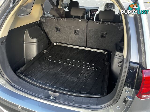2016 MITSUBISHI OUTLANDER LS (4X2) ZK MY16 WAGON
