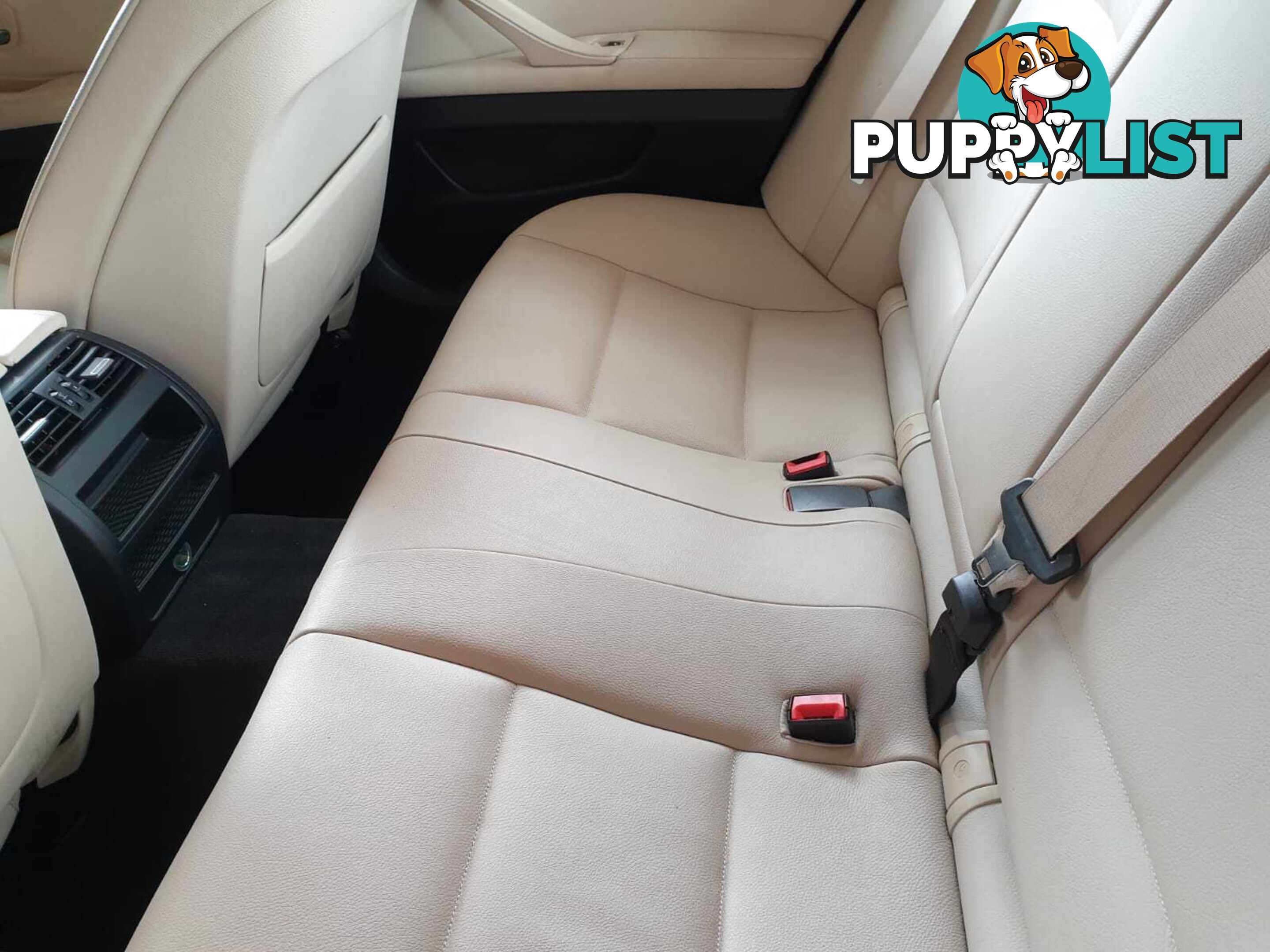 2010 BMW Series 5 28i Sedan Automatic