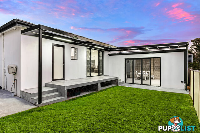 3 Dunlop Street ROSELANDS NSW 2196