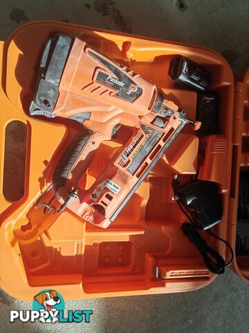 Impulse 16 Gauge Lithium-Ion Angled Bradder
