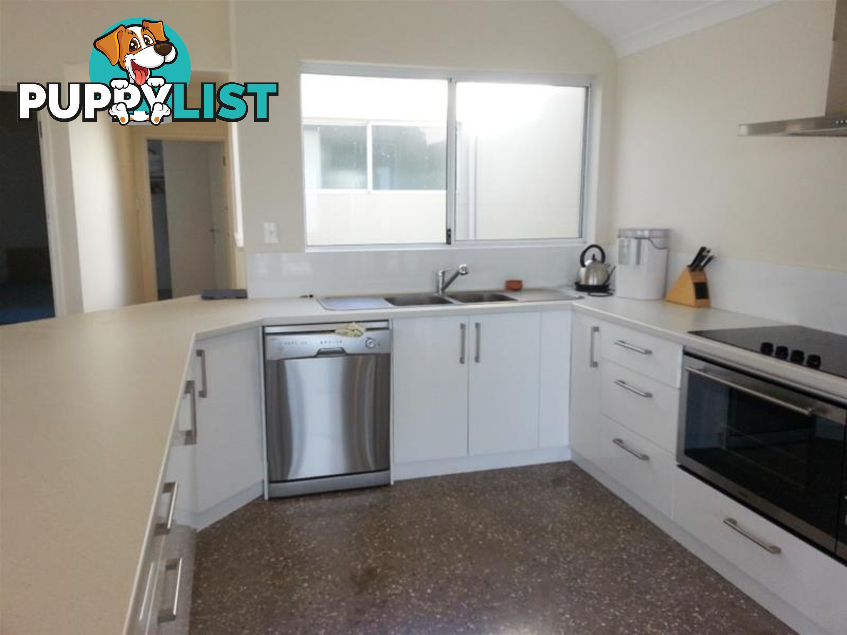 11 (U2) Heaton  Street Jurien Bay WA 6516