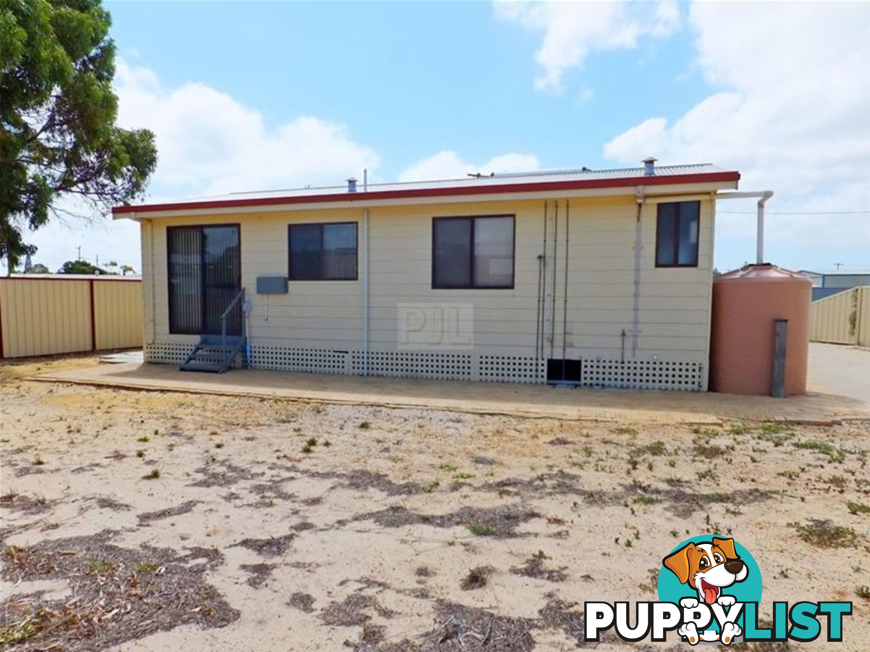 12 Heitman Close Jurien Bay WA 6516