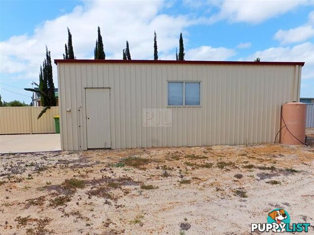 12 Heitman Close Jurien Bay WA 6516