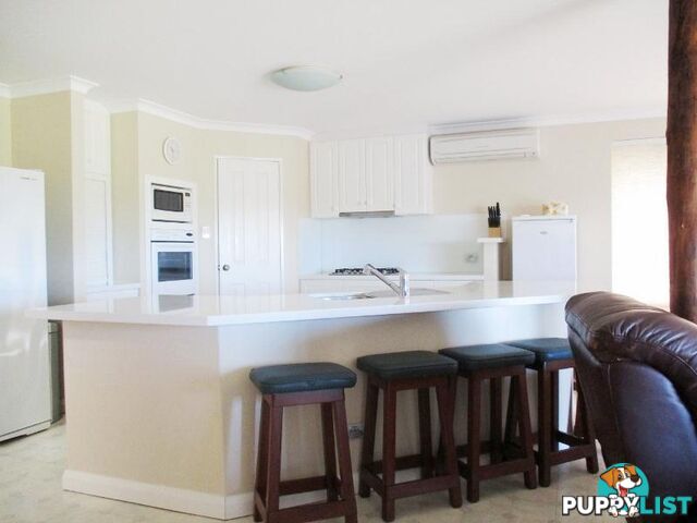 8 Heaton Street Jurien Bay WA 6516