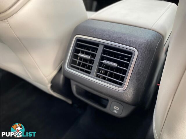 2023 MAHINDRA XUV700  AX7L WAGON