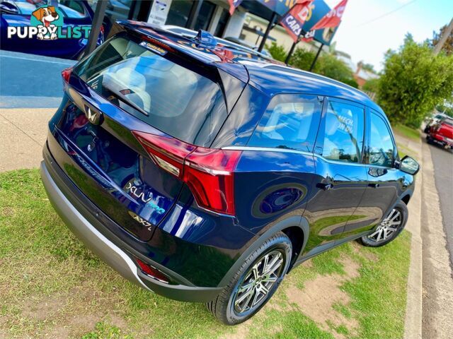 2023 MAHINDRA XUV700  AX7L WAGON