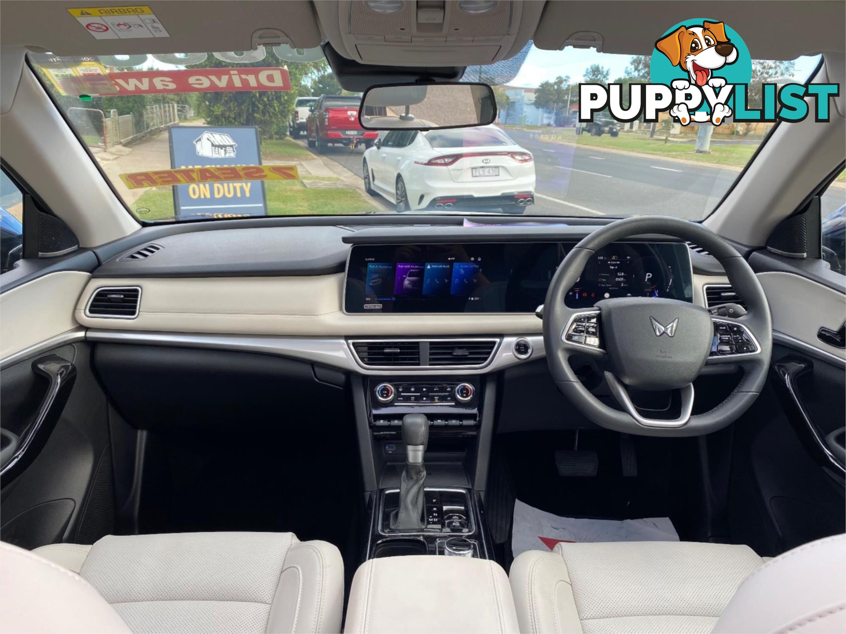 2023 MAHINDRA XUV700  AX7L WAGON