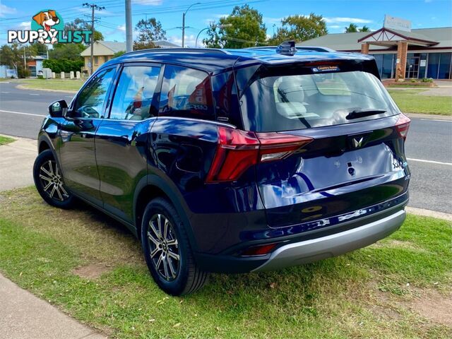 2023 MAHINDRA XUV700  AX7L WAGON