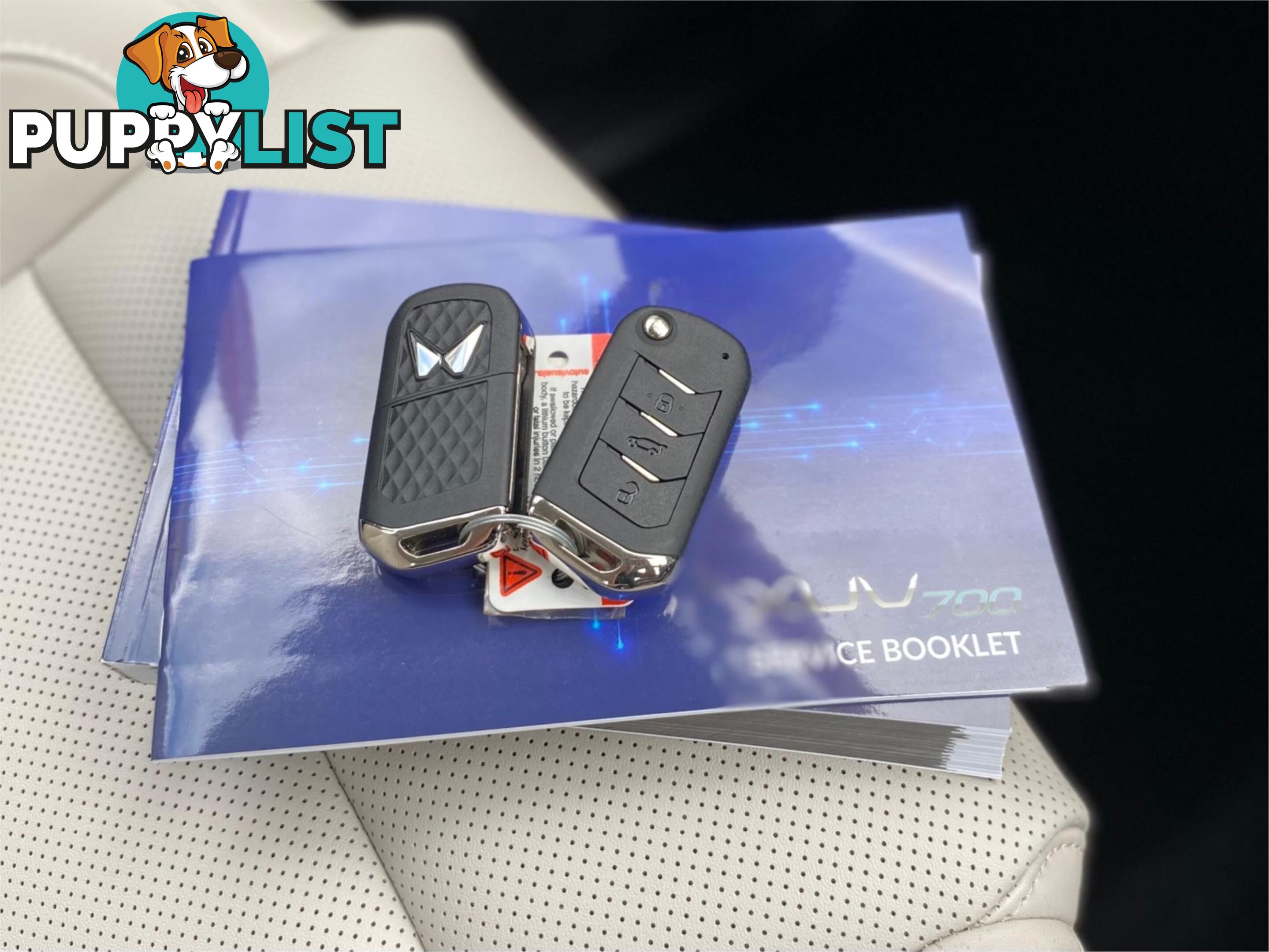 2023 MAHINDRA XUV700  AX7L WAGON