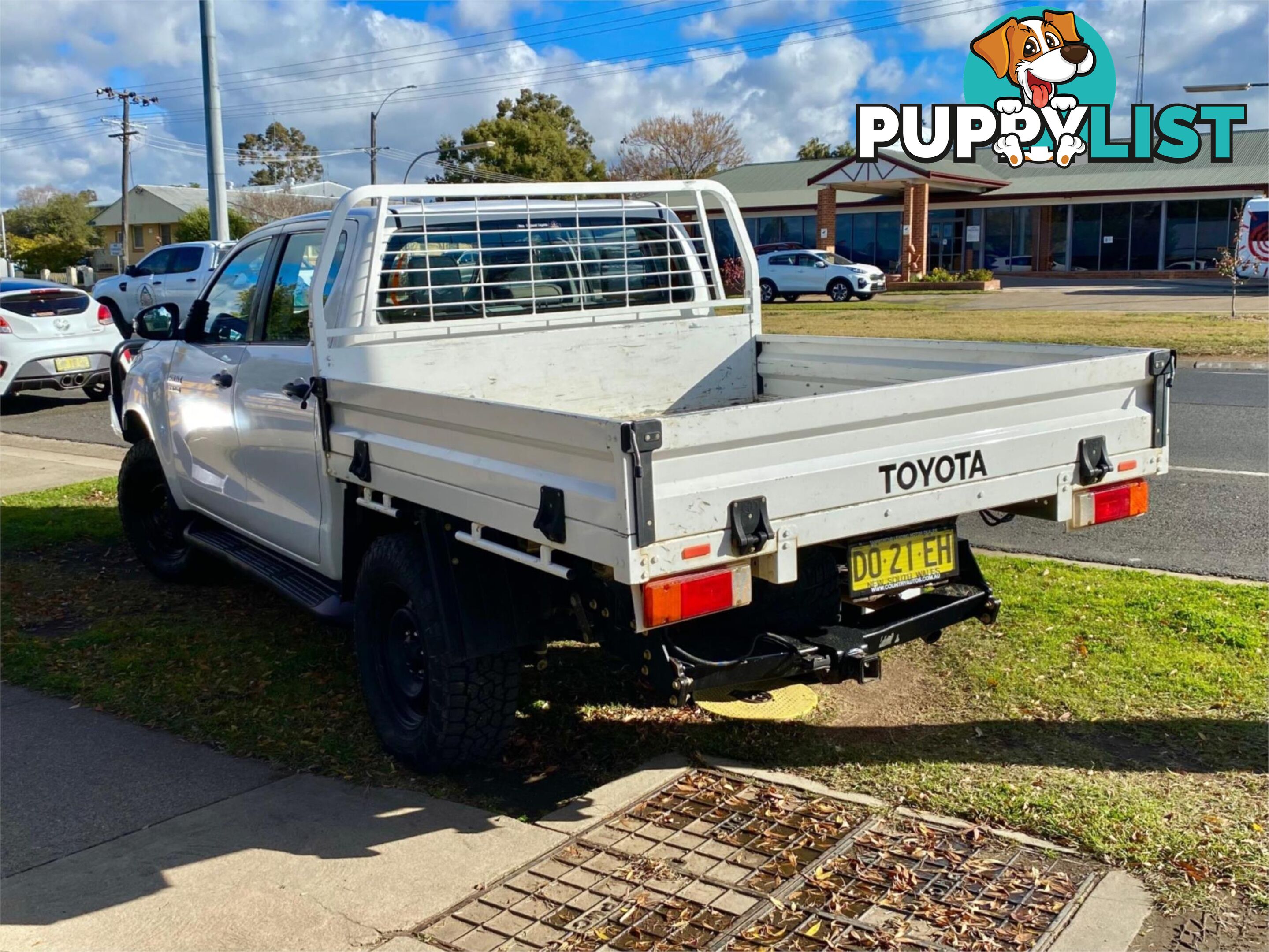 2019 TOYOTA HILUX GUN126R SR CAB CHASSIS