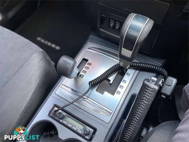 2007 MITSUBISHI PAJERO NS VR-X WAGON