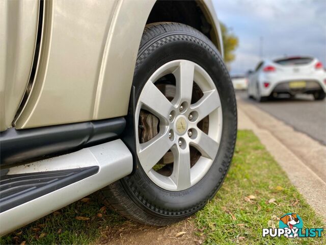 2007 MITSUBISHI PAJERO NS VR-X WAGON