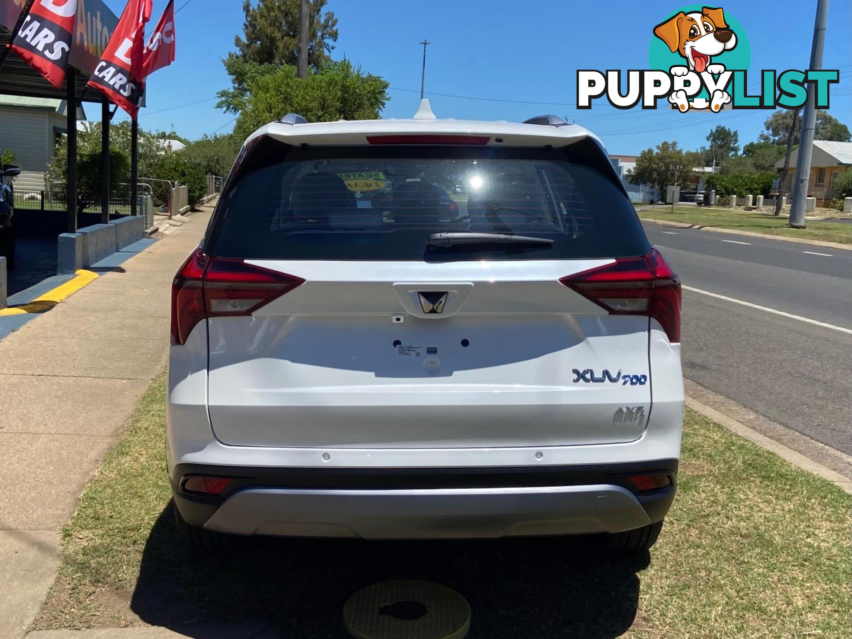 2023 MAHINDRA XUV700  AX7L WAGON